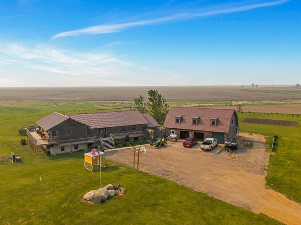 17143 404th Avenue, Doland, SD 57436
