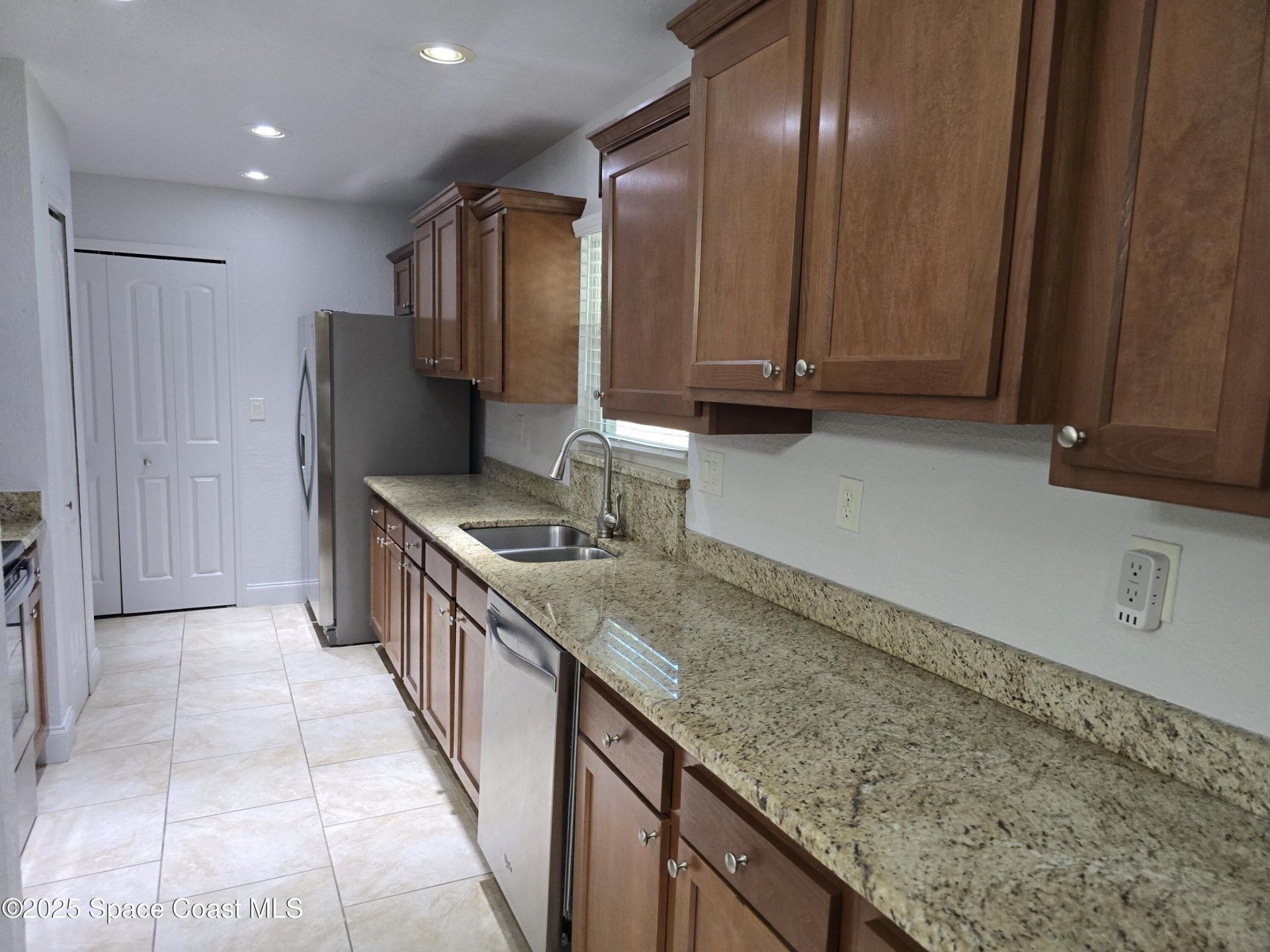834 Pine Shadows Avenue, Rockledge, FL 32955 Photo