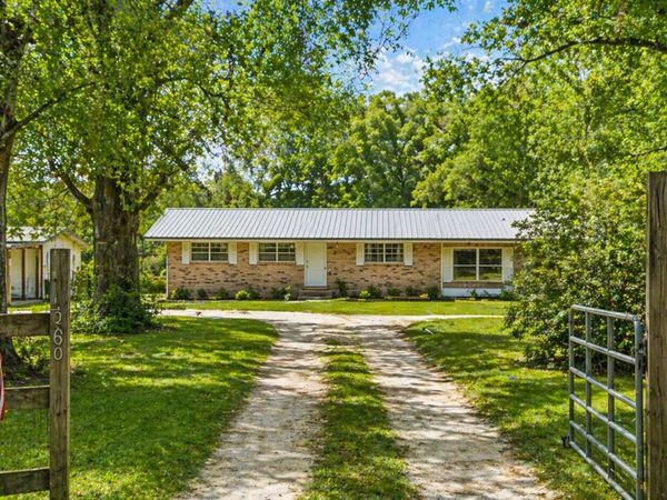 1550 E County Highway 280, DeFuniak Springs, FL 32435