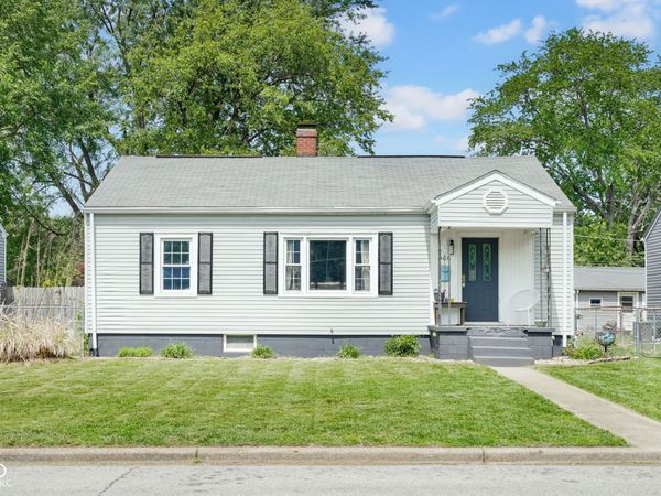 606 W 7th Street , Seymour, IN 47274