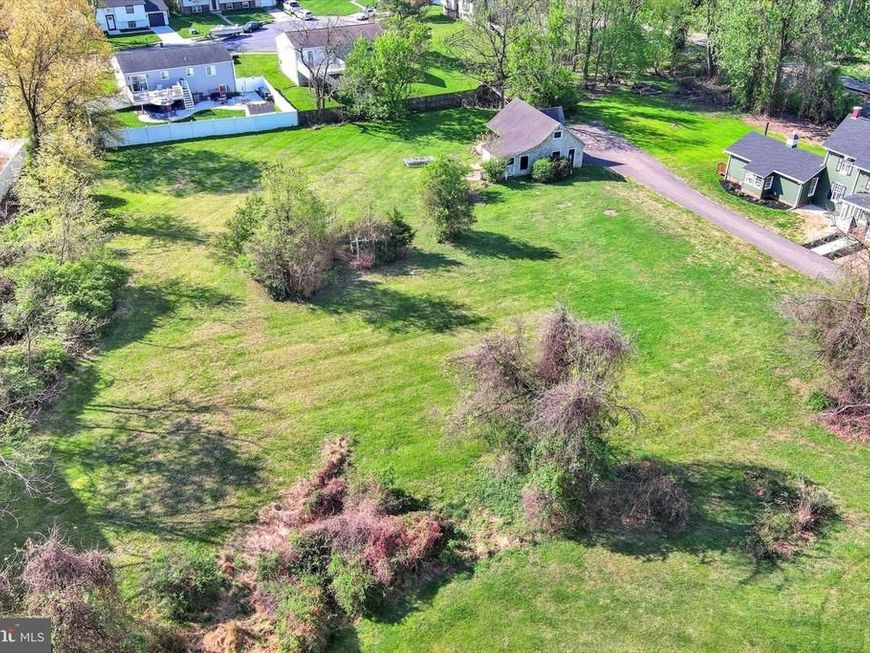 Bond Avenue, Reisterstown, MD 21136 Main Photo