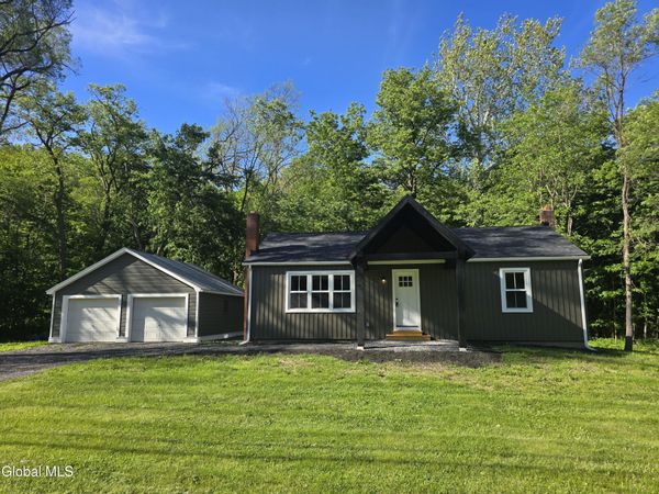 1196 State Route 143, Coeymans Hollow, NY 12046