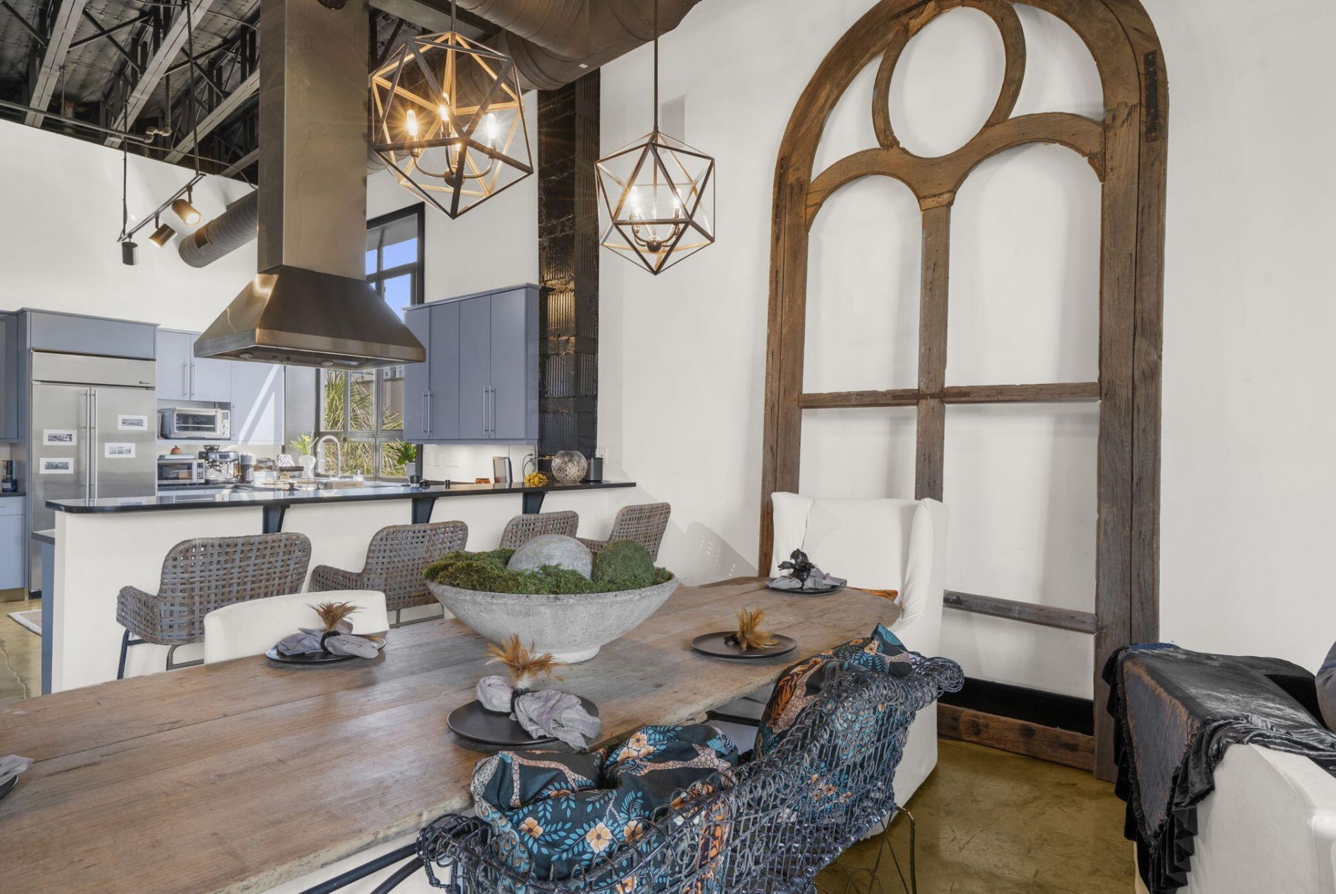 517 King Street Photo 21