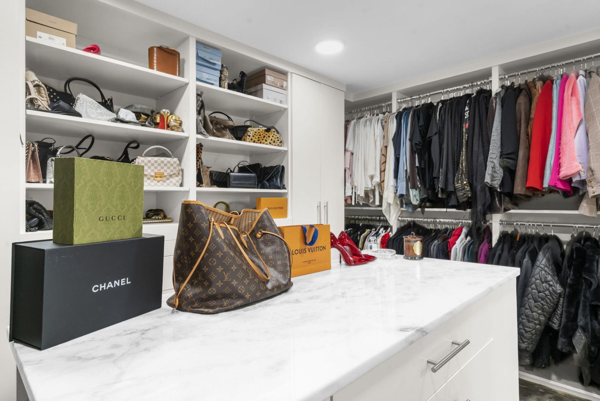 517 King Street Photo 39