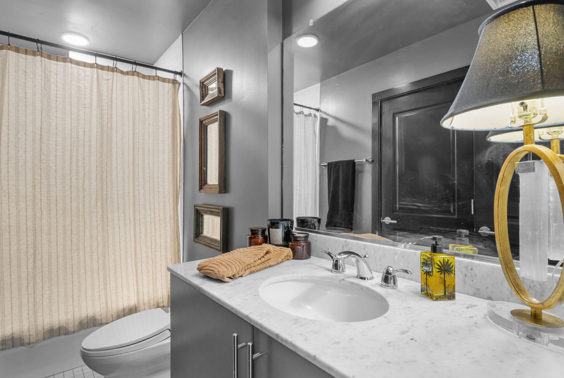 517 King Street Photo 53