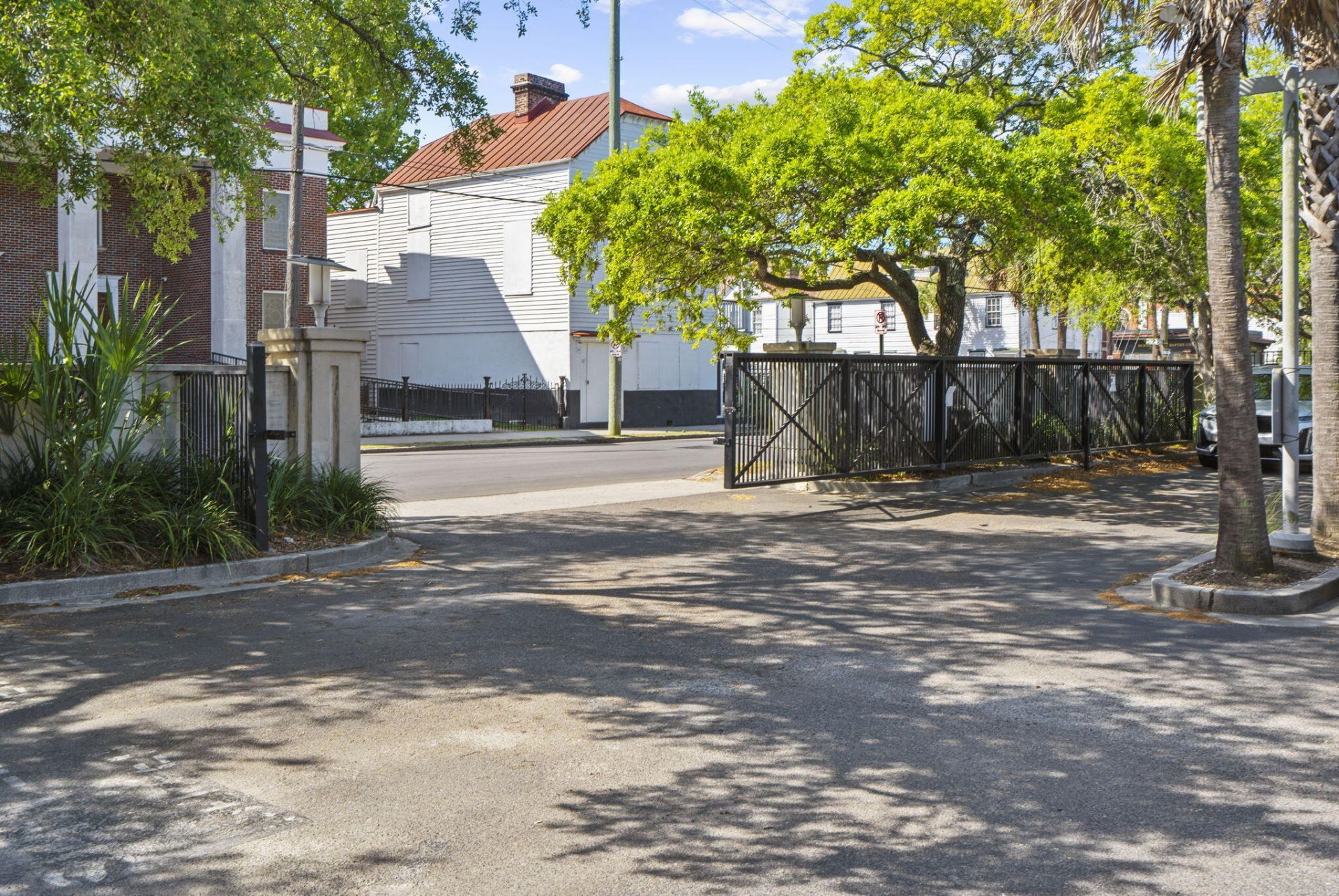 517 King Street Photo 66