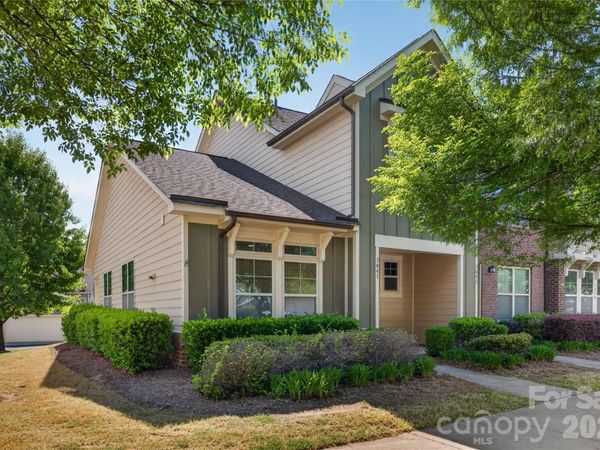 3841 Willow Green Place, Charlotte, NC 28206