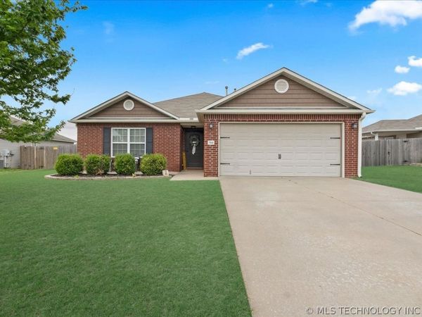7312 S Gardenia Avenue , Broken Arrow, OK 74011