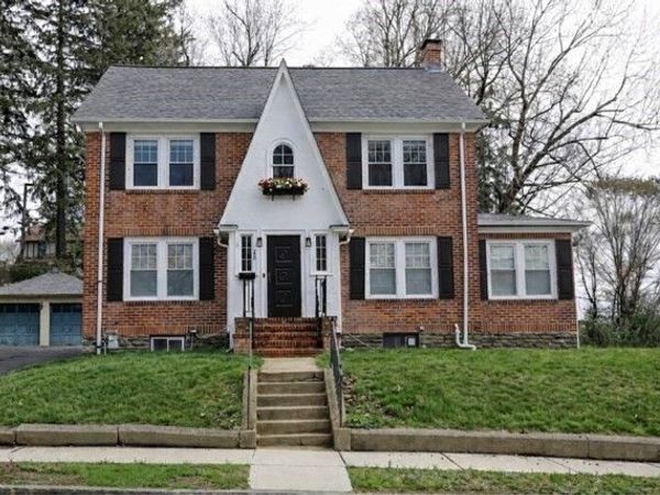 22 Longfellow Rd, Worcester, MA 01602