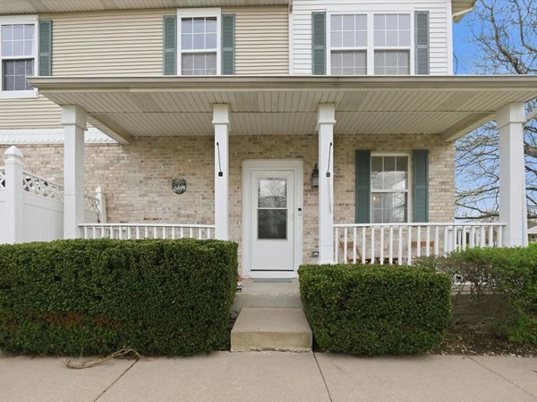 39 Freesia Drive, Romeoville, IL 60446