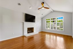 3068 Sweetpine Ln.  photo 4