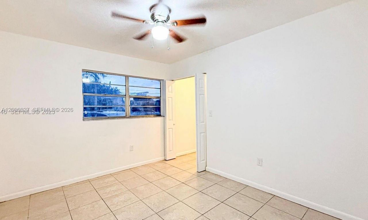 5100 SW 41st St, Unit 115, Pembroke Park, FL 33023 Photo