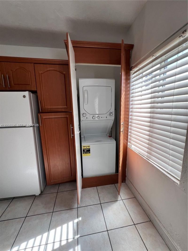 7920 Harding Ave , Unit 9, Miami Beach, FL 33141 Photo