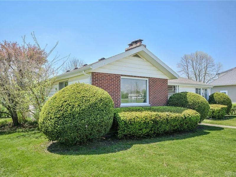 421 E Main Street, Saint Paris, OH 43072 Photo 2