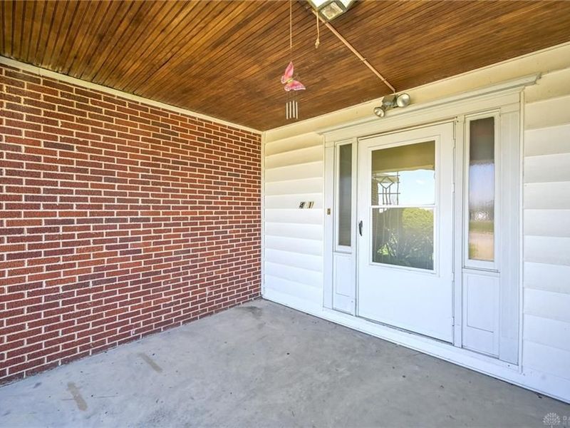 421 E Main Street, Saint Paris, OH 43072 Photo 3