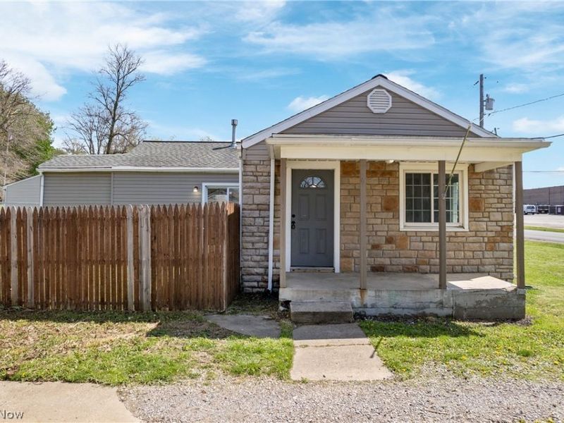 2805 Old Home Road, Akron, OH 44312 Photo 3