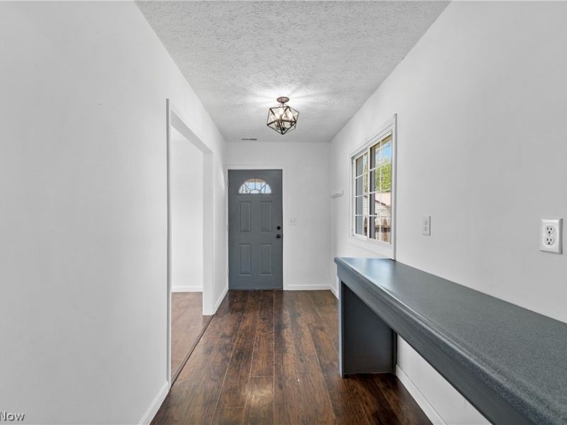 2805 Old Home Road, Akron, OH 44312 Photo 4