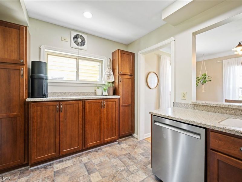 19687 Laurel Avenue, Rocky River, OH 44116 Photo 17