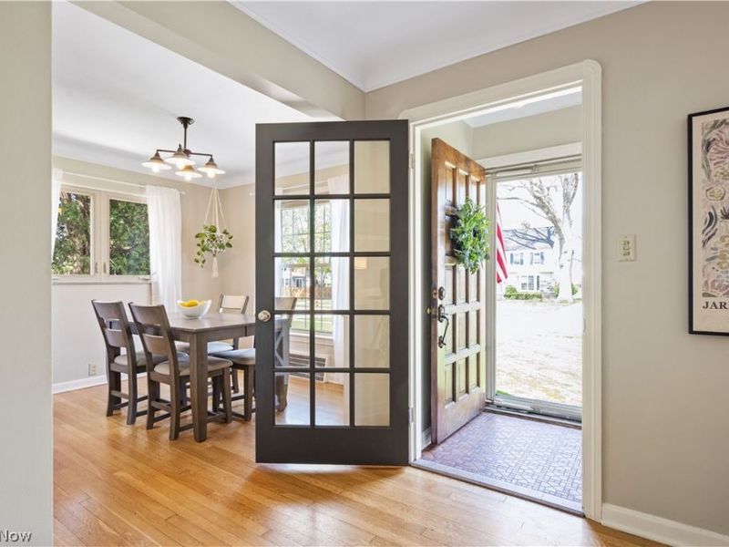 19687 Laurel Avenue, Rocky River, OH 44116 Photo 3