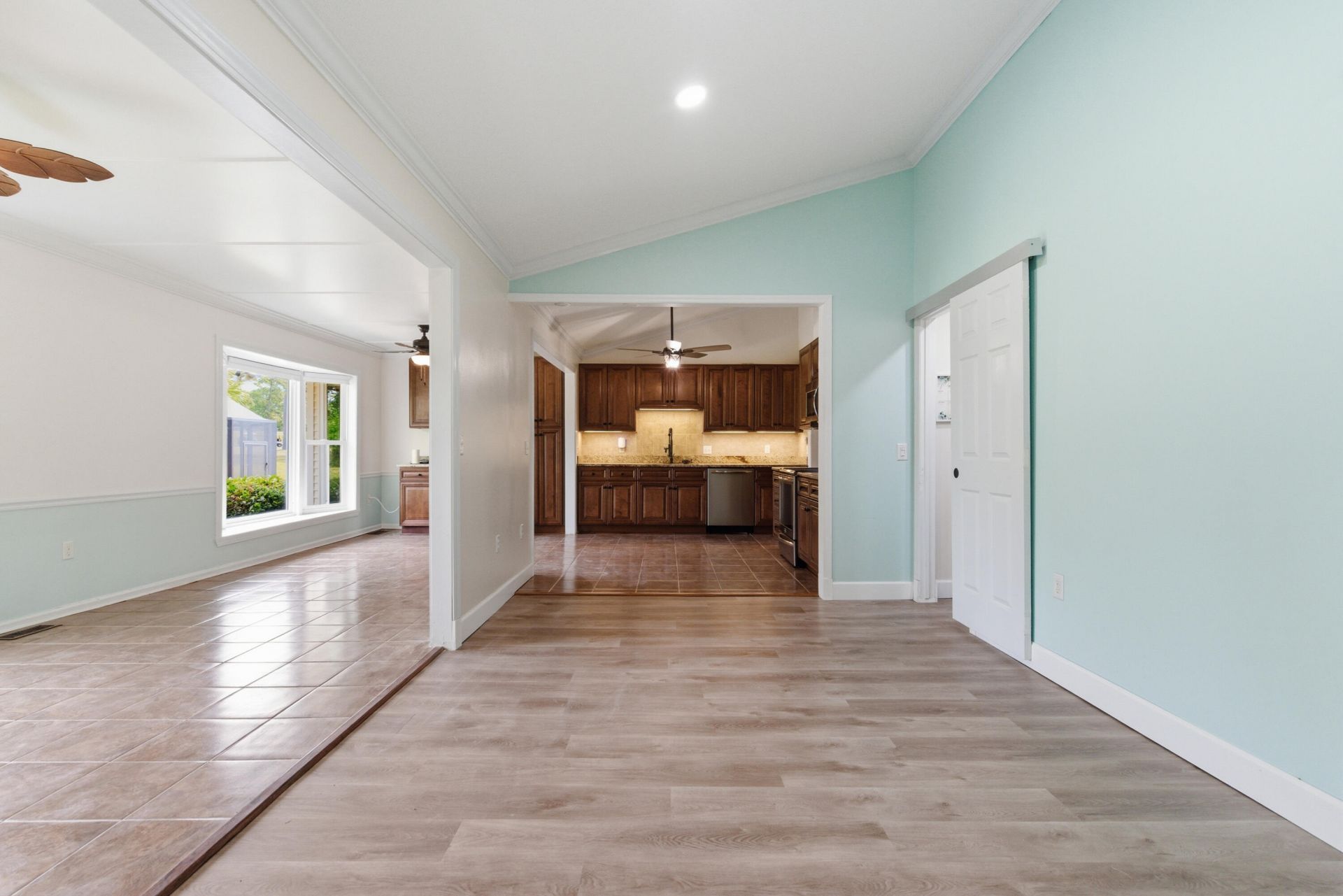 127 Cooper Circle Photo 18