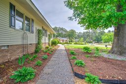 127 Cooper Circle photo 4