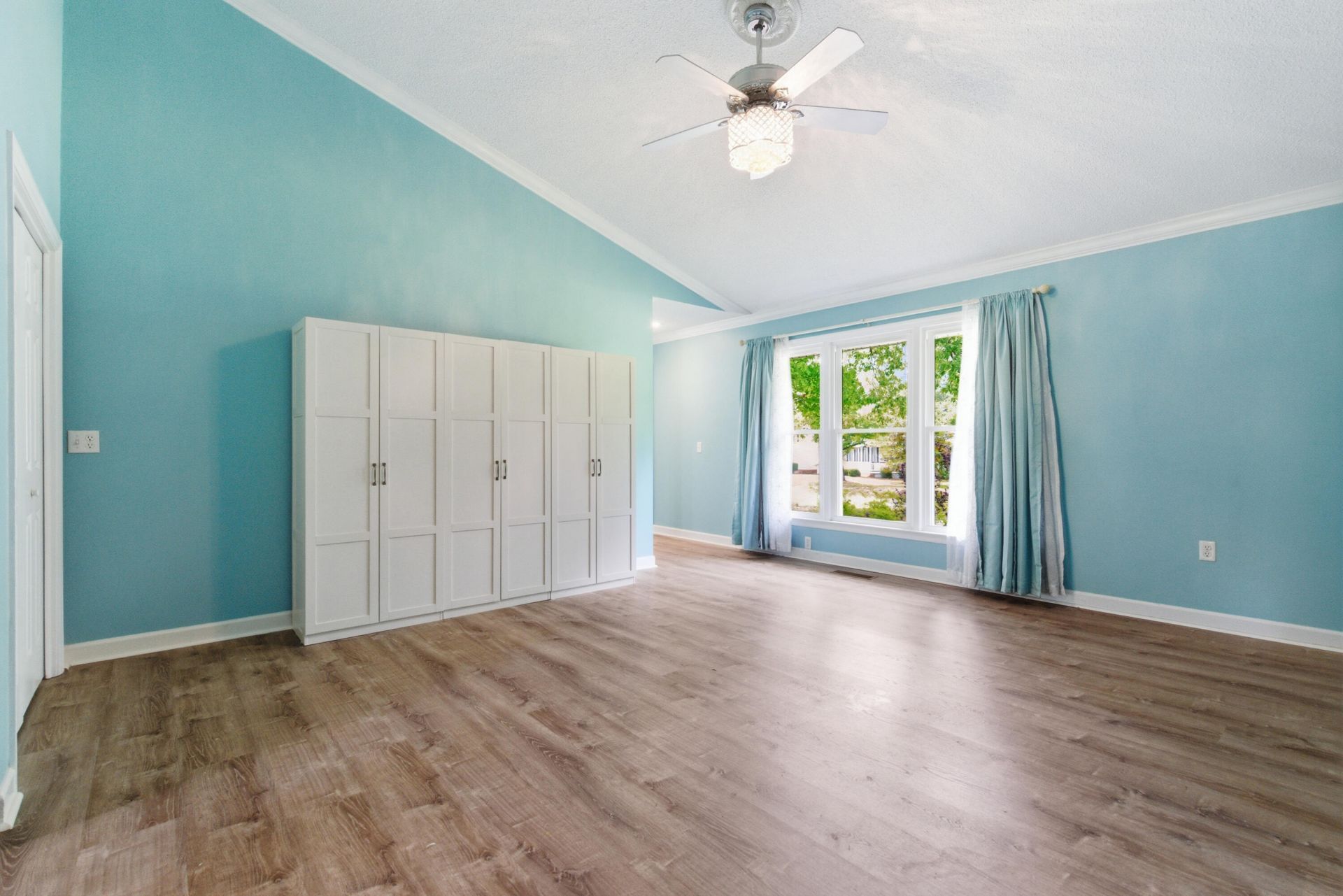 127 Cooper Circle Photo 8