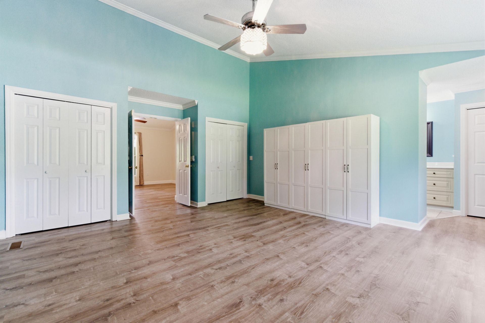 127 Cooper Circle Photo 9