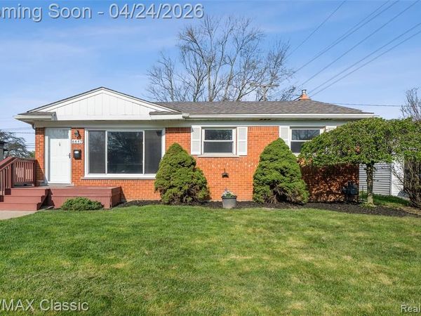 6647 Arcola Street, Garden City, MI 48135