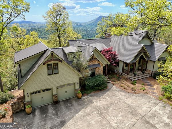 913 Tiger Pass Drive, Tiger, GA 30576