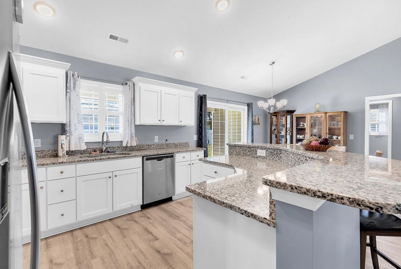 4108 Danby Lane Photo 12