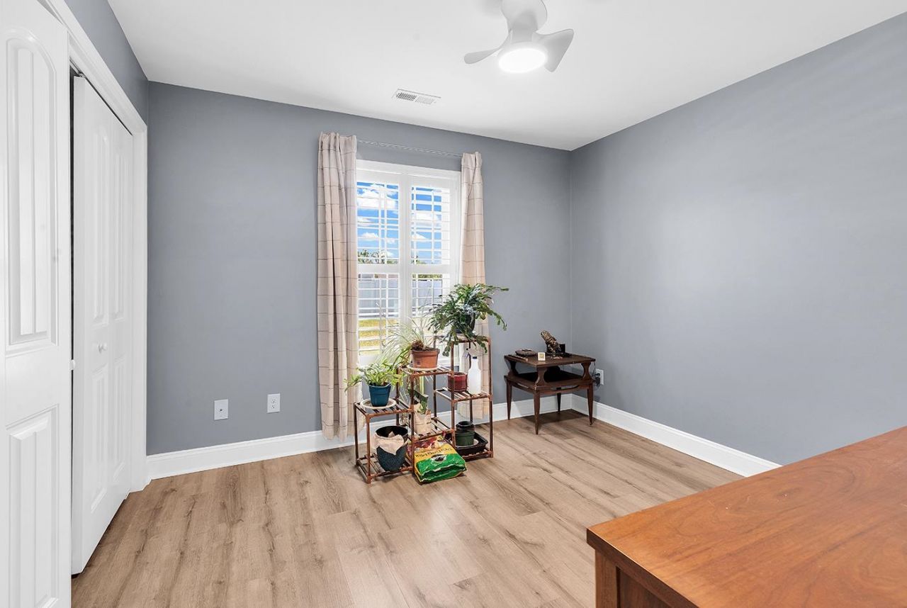 4108 Danby Lane Photo 21