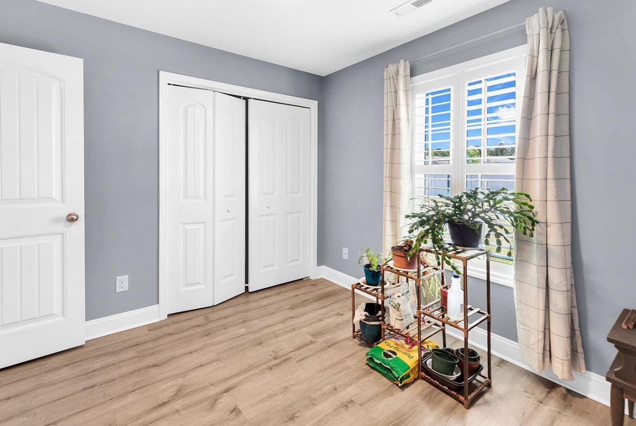 4108 Danby Lane Photo 22
