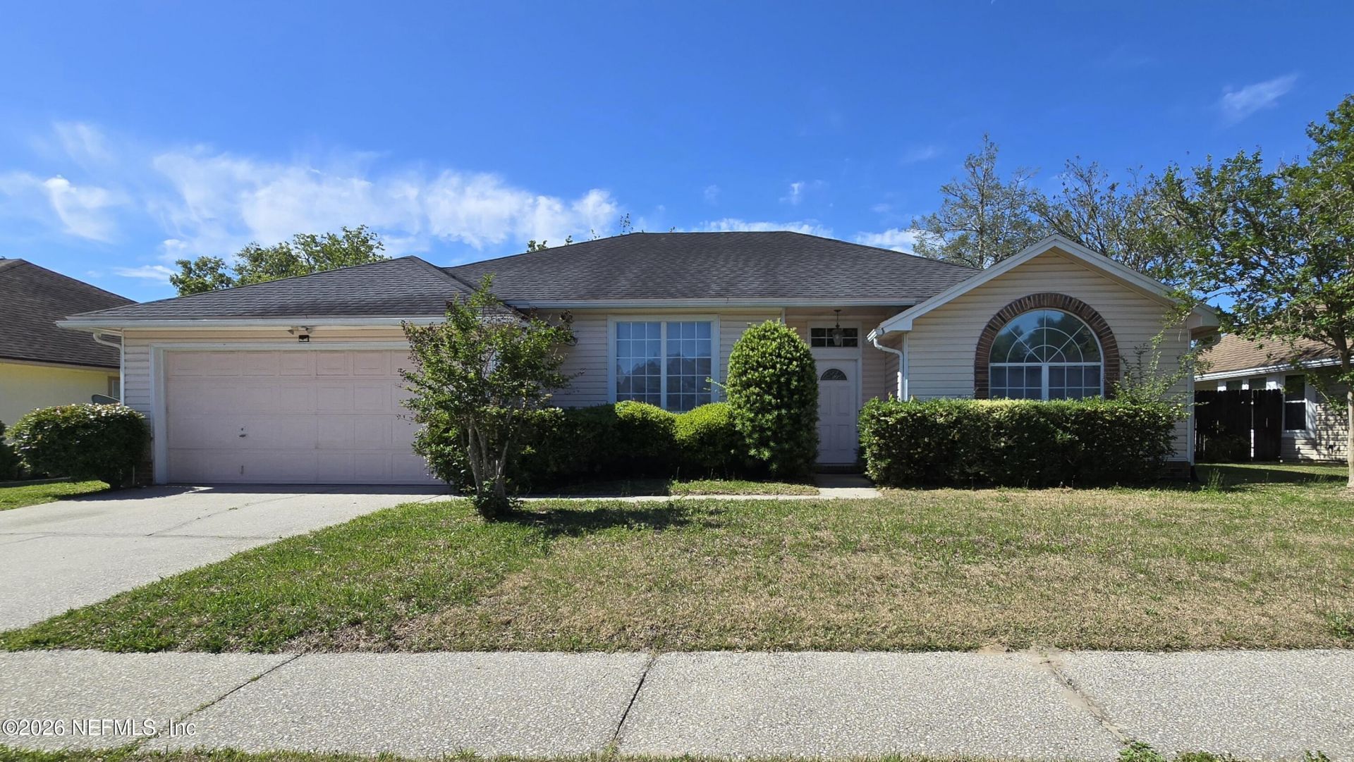 8636 Charlesgate Circle N, Jacksonville, FL 32244 Main Photo