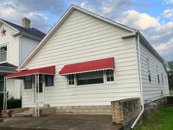 171 Warner Avenue , Logan, OH 43138