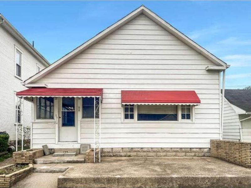 171 Warner Avenue, Logan, OH 43138 Photo 2