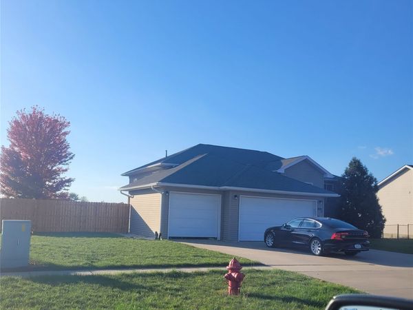 206 Longworth , Alburnett, IA 52202