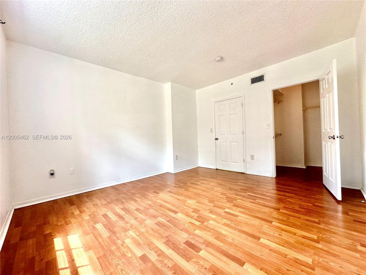 215 SW 117th Ter, Unit 14104, Pembroke Pines, FL 33025 Photo