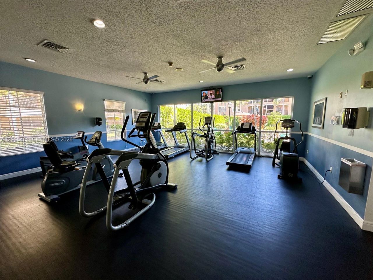 215 SW 117th Ter, Unit 14104, Pembroke Pines, FL 33025 Photo
