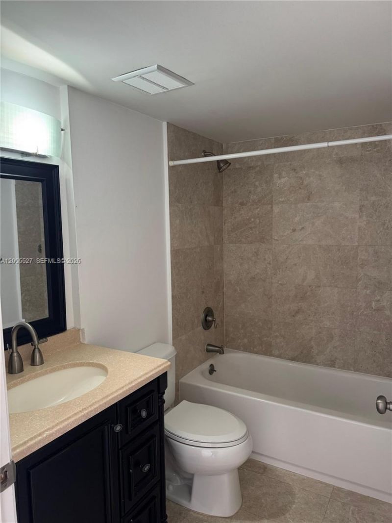 6725 Harding Ave , Unit 503, Miami Beach, FL 33141 Photo