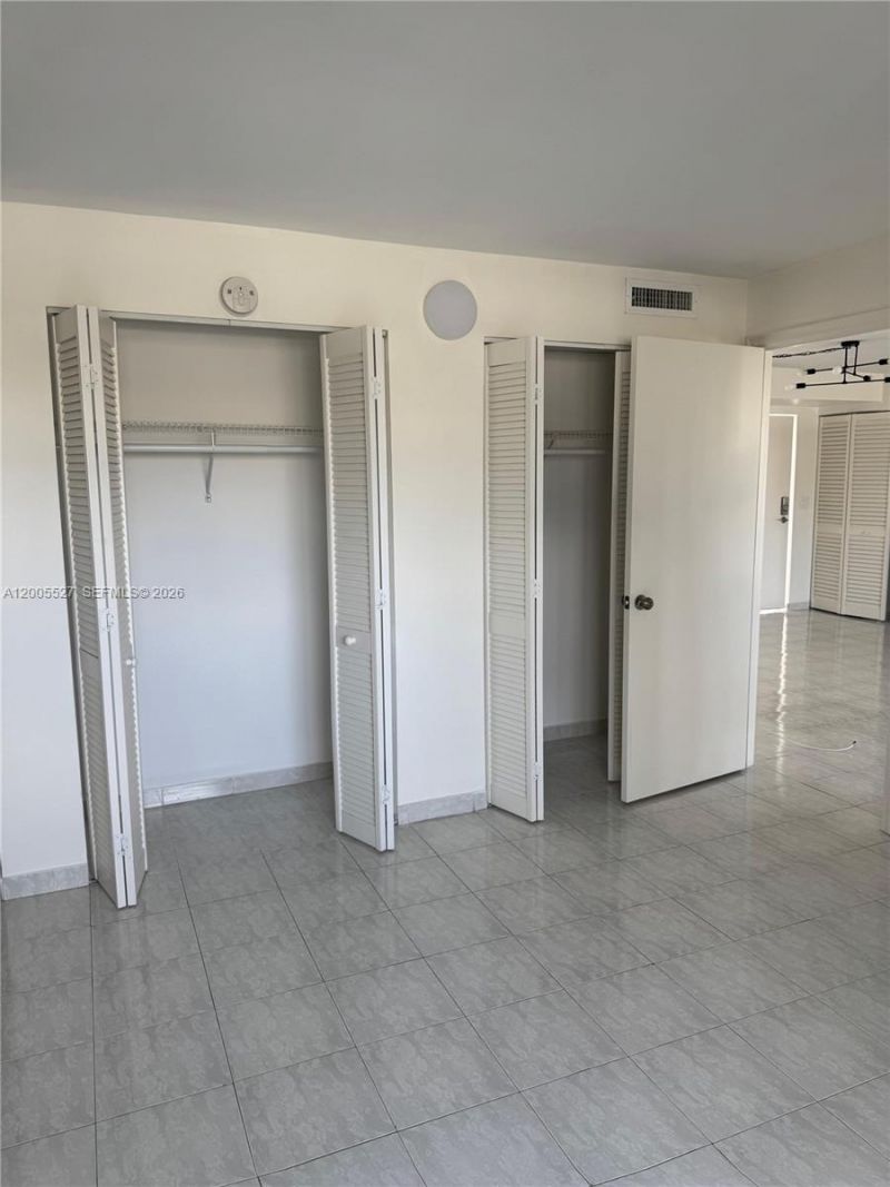 6725 Harding Ave , Unit 503, Miami Beach, FL 33141 Photo
