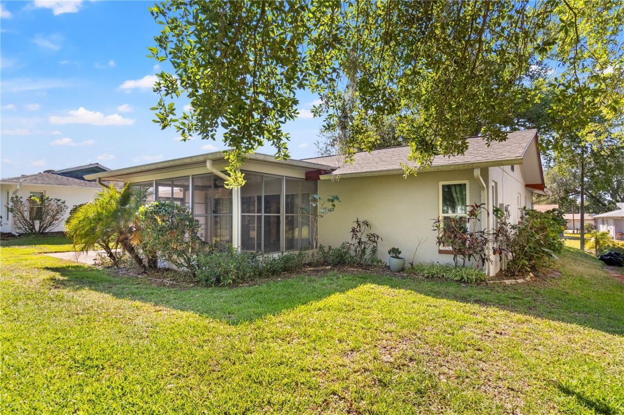 10616 Springwood Drive, Port Richey, FL 34668 Photo