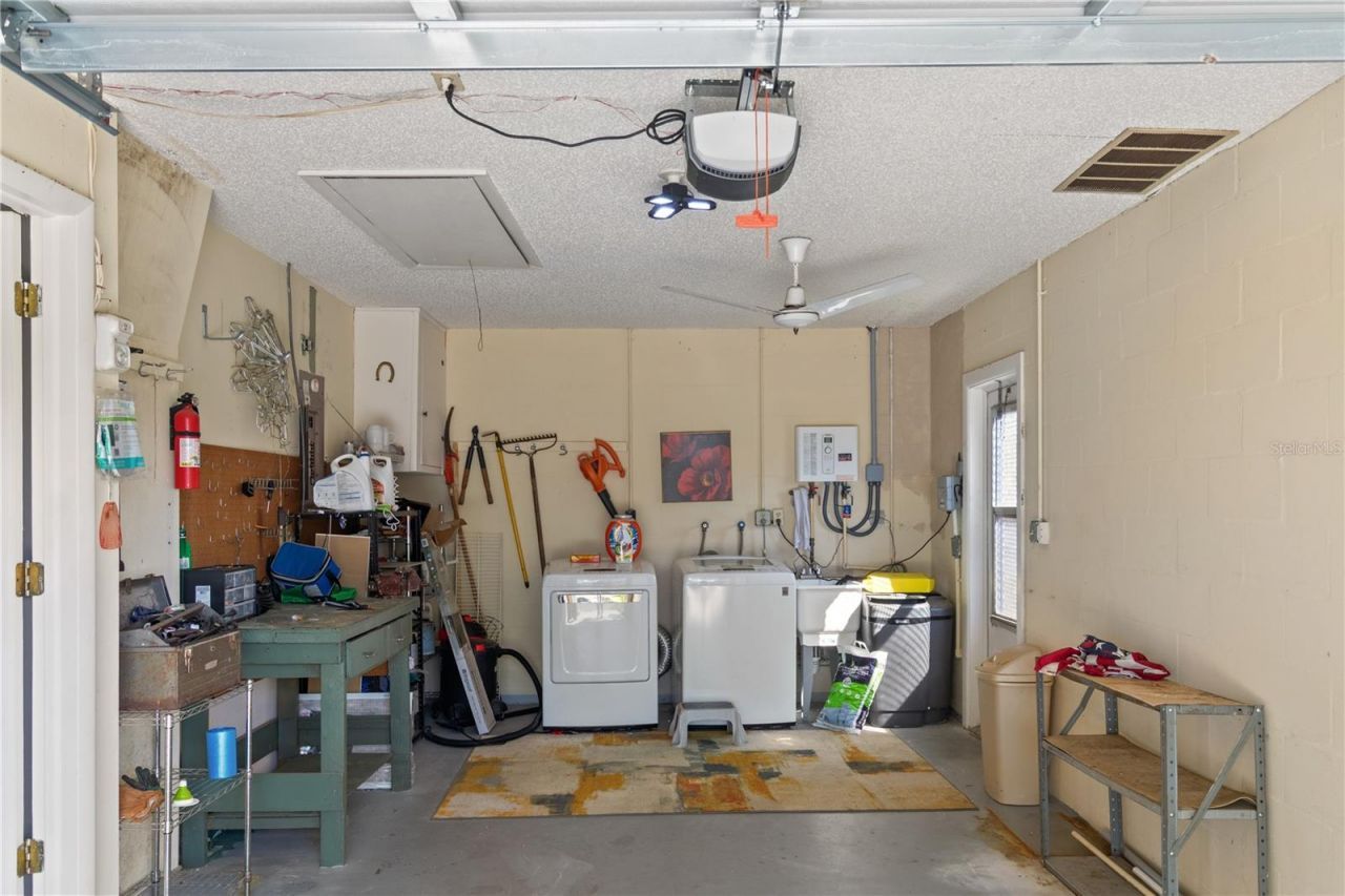 10616 Springwood Drive , Port Richey, FL 34668 Photo