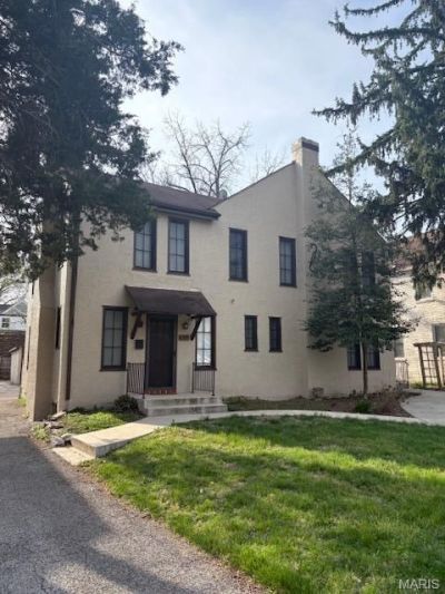 8390 Big Bend Boulevard , Webster Groves, MO 63119 Main Photo