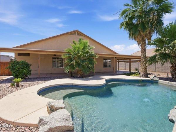 6402 W EDGEMONT Avenue, Phoenix, AZ 85035