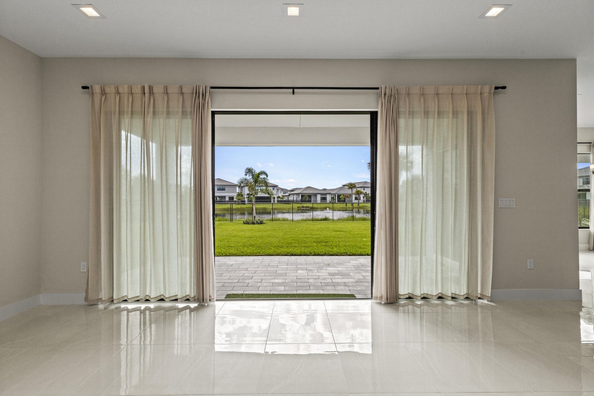 10033 Stockrun Drive, Palm Beach Gardens, FL 33412 Photo