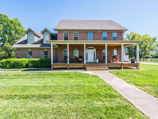 644 M Johnson Road , Smiths Grove, KY 42171