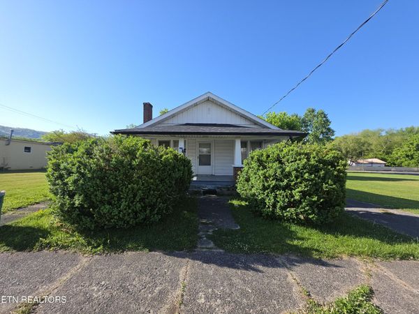 1009 E Cumberland Ave, Middlesboro, KY 40965