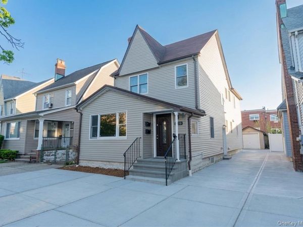 61-20 220th Street , Bayside, NY 11364