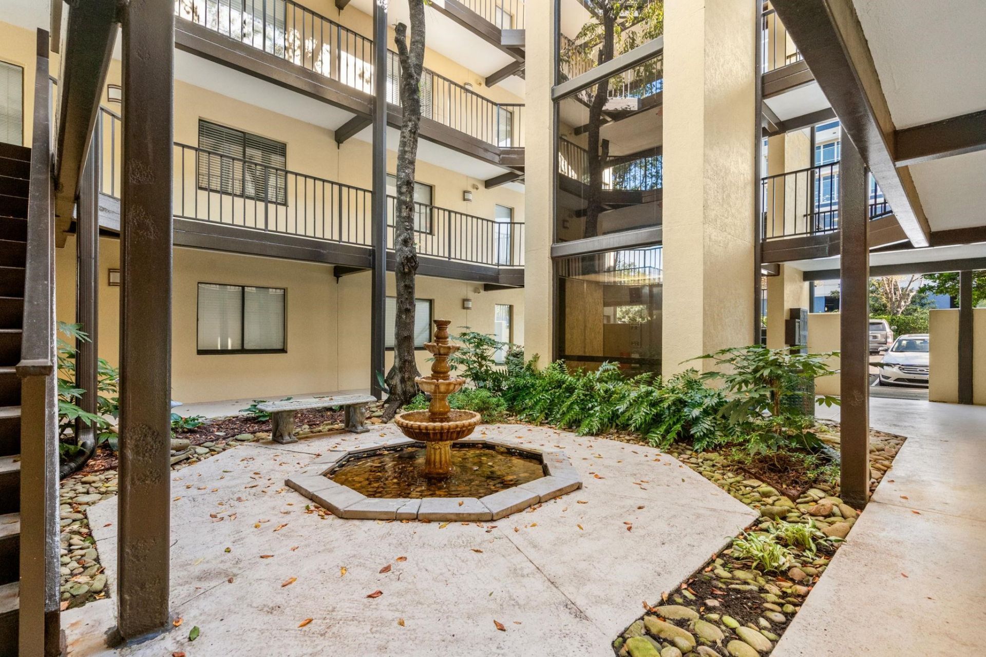 7600 N Ocean Blvd.  Photo 46