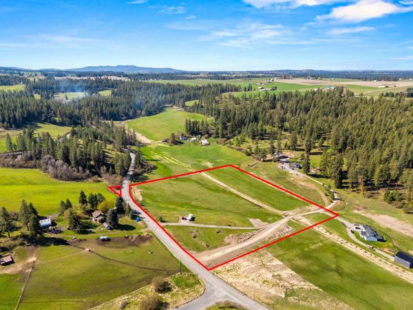 13199 N Forker Rd, Spokane, WA 99217